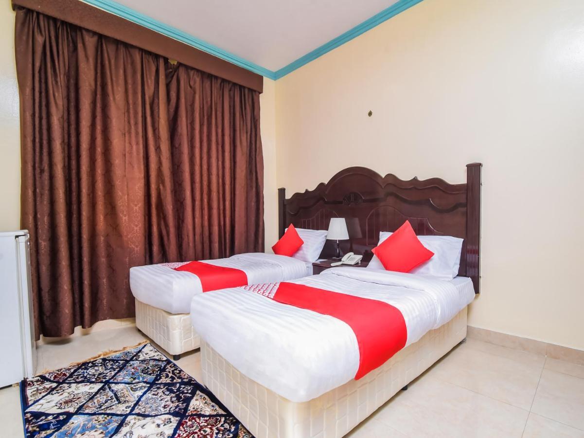 Oyo 170 Roy Sand Hotel Dubai Exterior photo